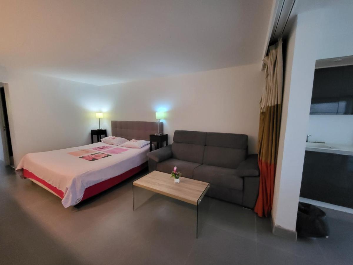 Residence Appartement La Vieille Tour Le Gosier  Eksteriør bilde